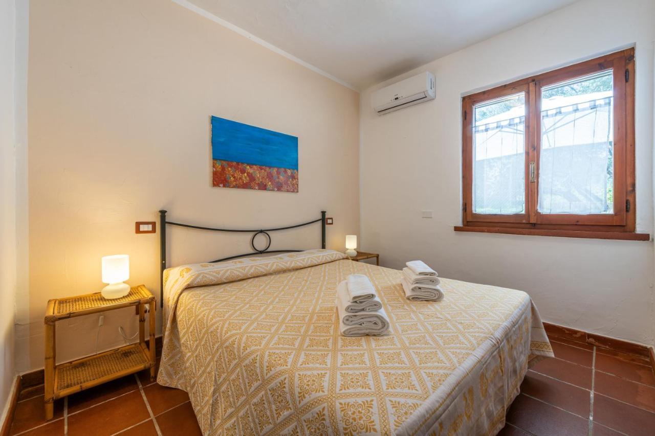 Damiano Holiday House Porto Columbu - Perd'E Sali ภายนอก รูปภาพ