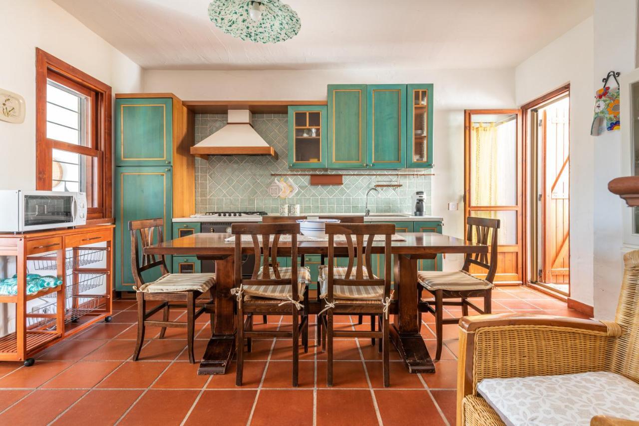 Damiano Holiday House Porto Columbu - Perd'E Sali ภายนอก รูปภาพ